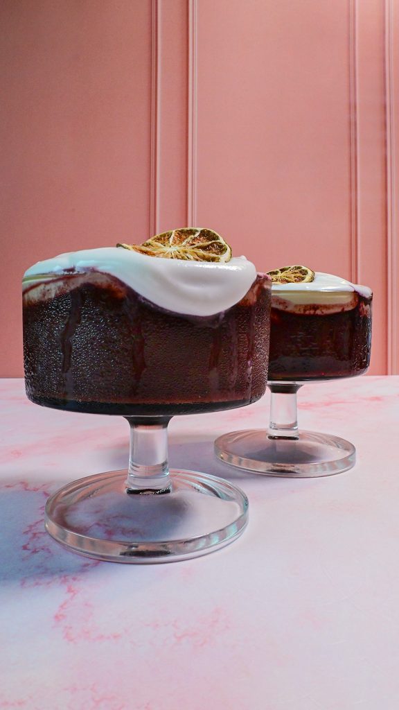 Parfait De Açaí Con Crema Batida De Coco